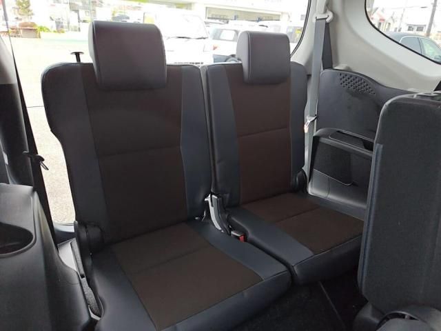 TOYOTA SIENTA 2018 Image 31