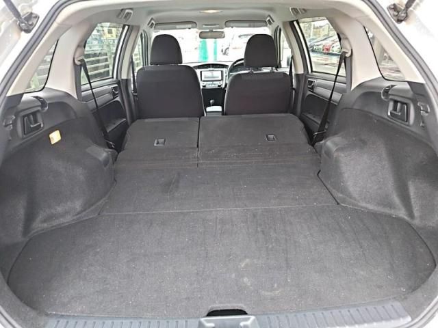 TOYOTA COROLLA FIELDER HYBR 2013 Image 31