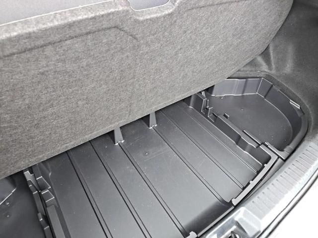 TOYOTA COROLLA FIELDER HYBR 2013 Image 31