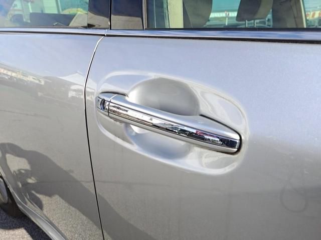 TOYOTA CROWN SEDAN 2010 Image 31