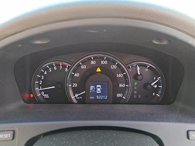 TOYOTA CROWN SEDAN 2010 Image 31