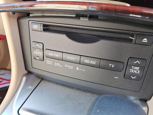 TOYOTA CROWN SEDAN 2010 Image 31