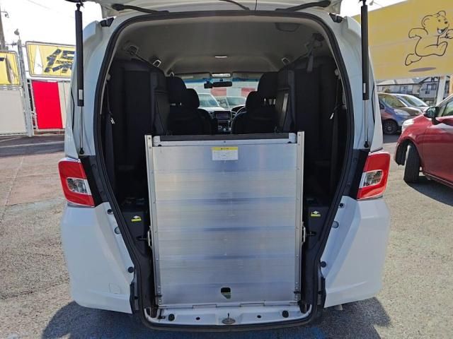 HONDA FREED 2015 Image 31