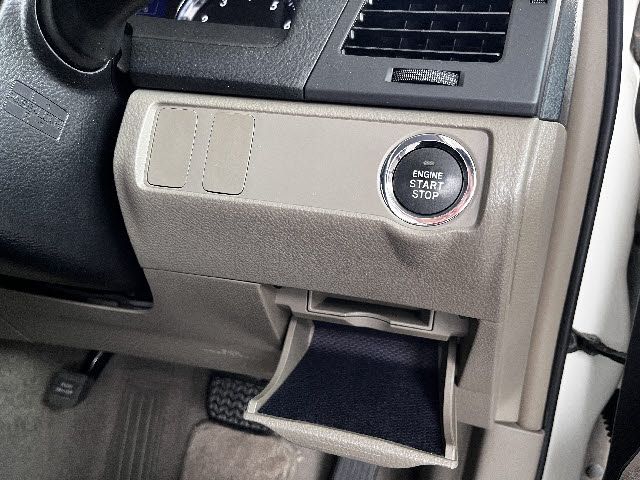 TOYOTA MARK X 2009 Image 31