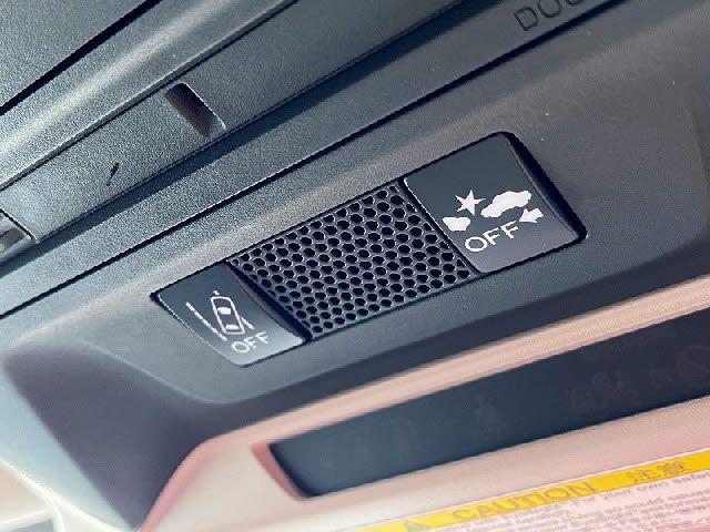 SUBARU XV HYBRID 2022 Image 31