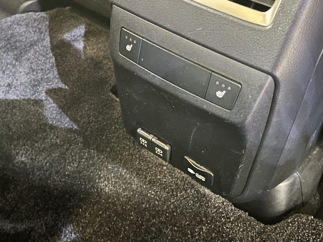 TOYOTA LEXUS RX450HL AWD 2020 Image 31