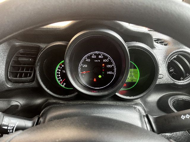 HONDA N BOX 2015 Image 31