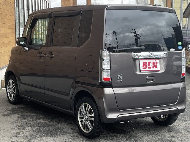 HONDA N BOX 2015 Image 31