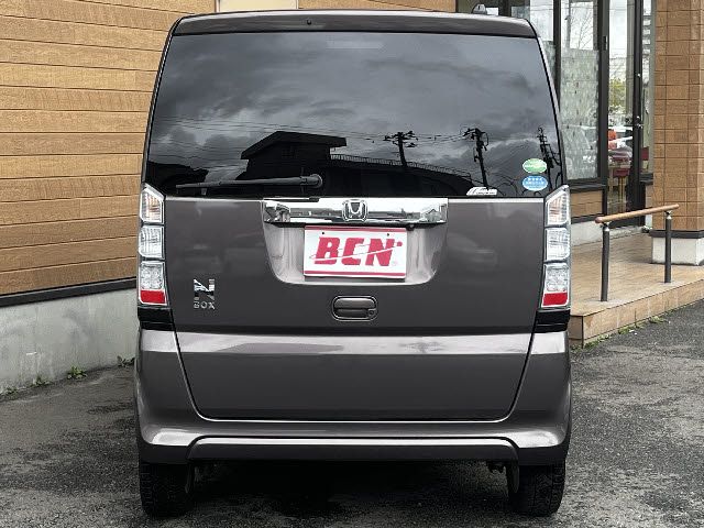 HONDA N BOX 2015 Image 31