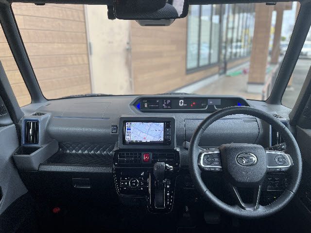 DAIHATSU TANTO CUSTOM 4WD 2020 Image 31