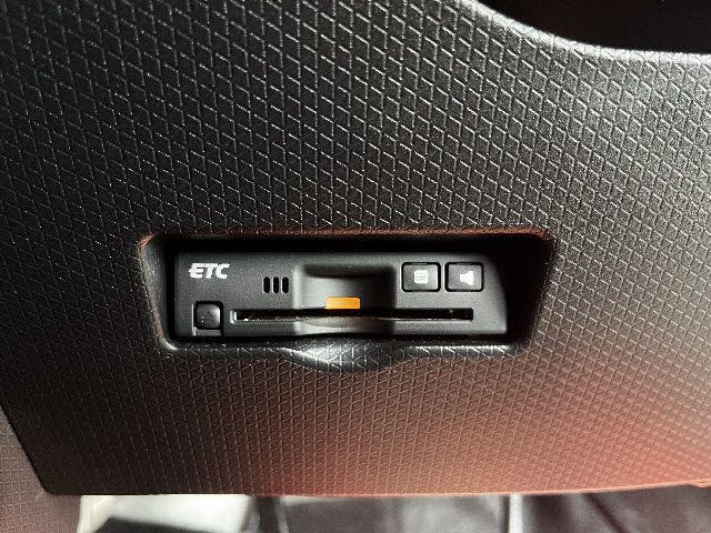 DAIHATSU TANTO CUSTOM 4WD 2020 Image 31