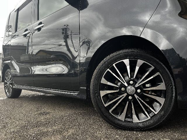 DAIHATSU TANTO CUSTOM 4WD 2020 Image 31