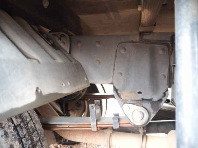 MITSUBISHI CANTER 2004 Image 31