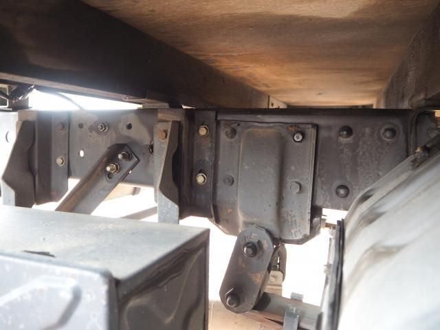 MITSUBISHI CANTER 2004 Image 31