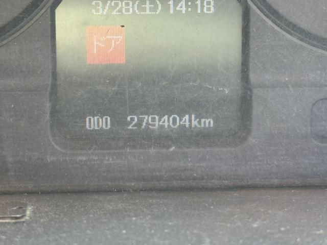 MITSUBISHI FUSOU FIGHTER 2013 Image 31