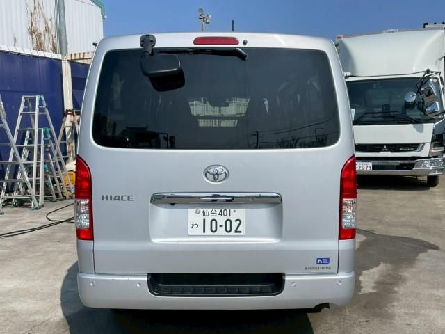 TOYOTA HIACE VAN 2WD 2023 Image 31
