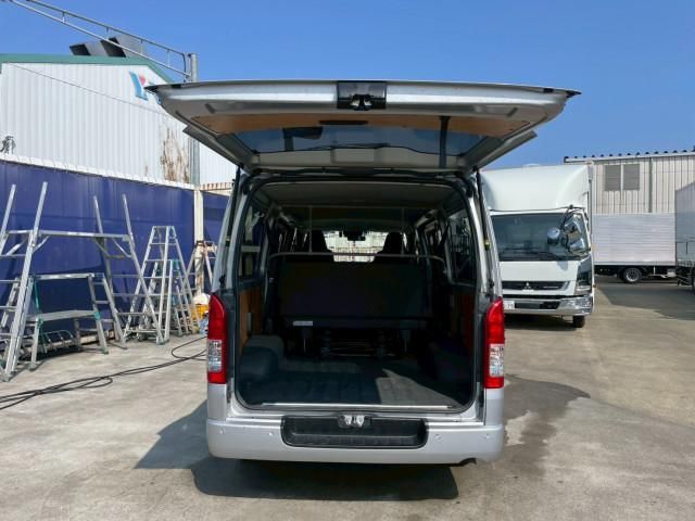 TOYOTA HIACE VAN 2WD 2023 Image 31