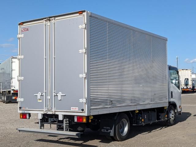 ISUZU ELF 2021 Image 31