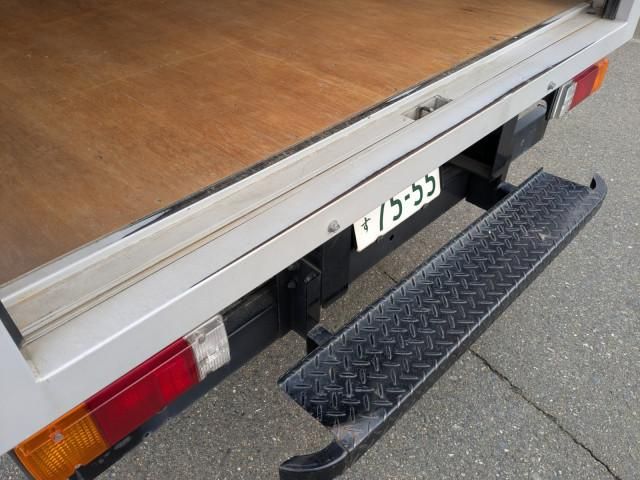 TOYOTA DYNA 2017 Image 31