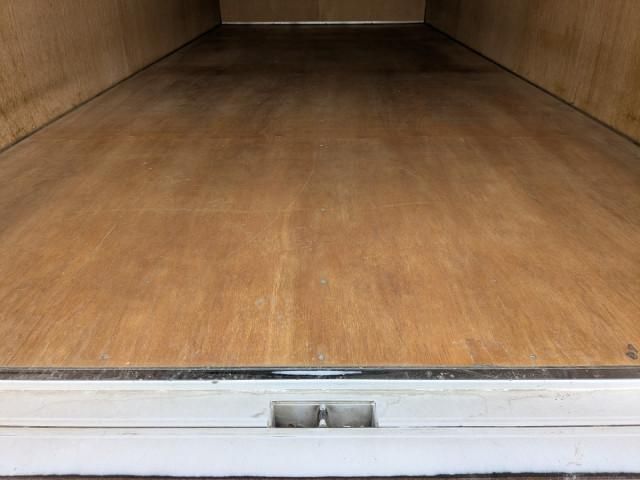 TOYOTA DYNA 2017 Image 31