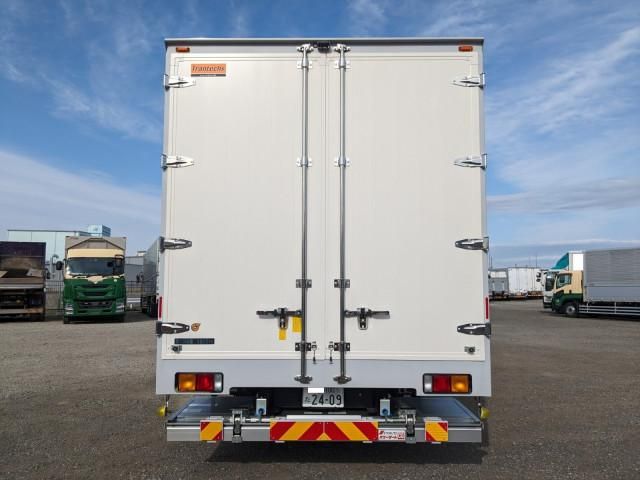 MITSUBISHI FUSOU FIGHTER 2025 Image 31