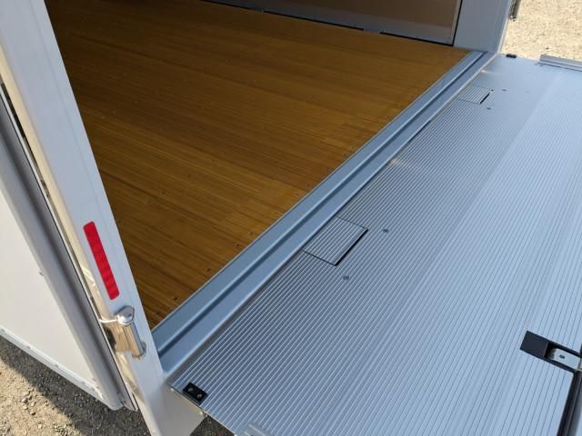 MITSUBISHI FUSOU FIGHTER 2025 Image 31