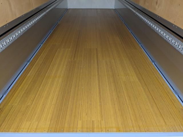 MITSUBISHI FUSOU FIGHTER 2025 Image 31