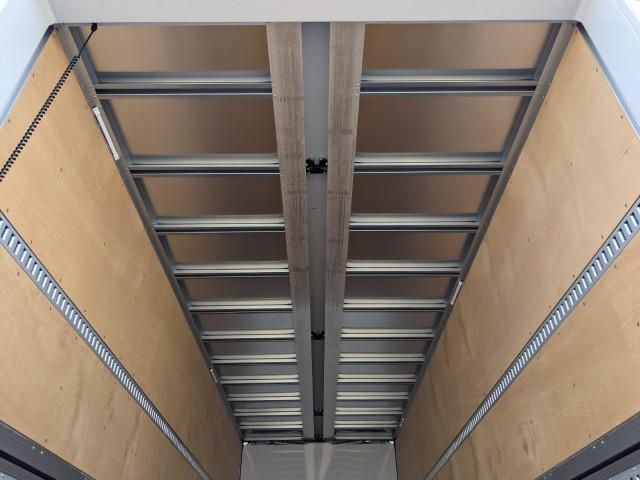 MITSUBISHI FUSOU FIGHTER 2025 Image 31