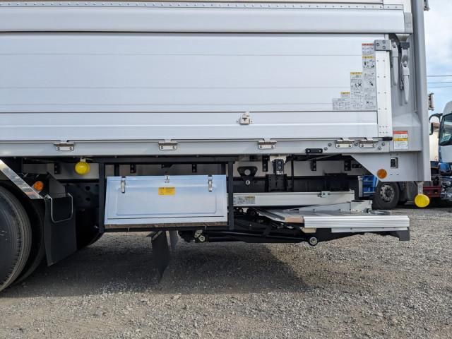 MITSUBISHI FUSOU FIGHTER 2025 Image 31