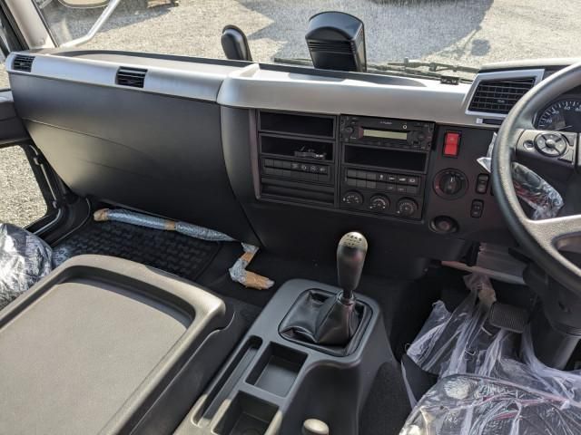 MITSUBISHI FUSOU FIGHTER 2025 Image 31