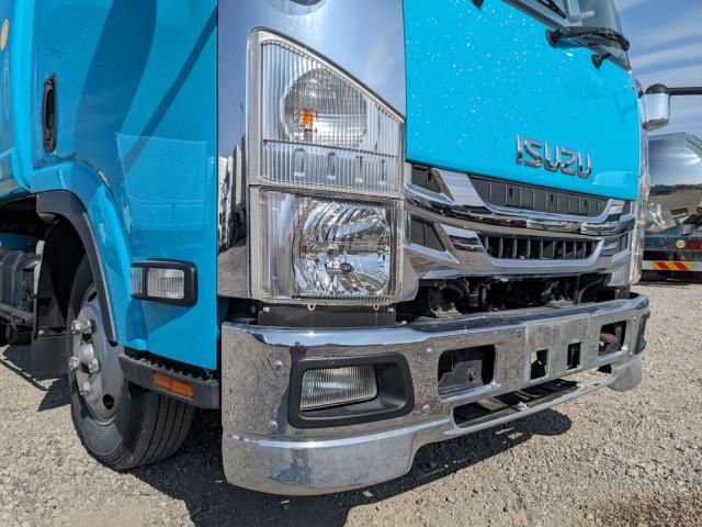 ISUZU ELF 2019 Image 31