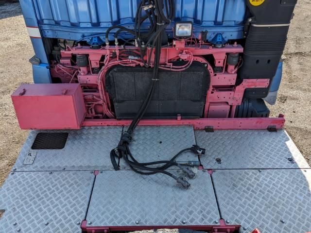 MITSUBISHI FUSOU SUPER GREAT 2014 Image 31