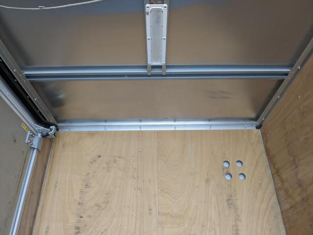 ISUZU ELF 2018 Image 31