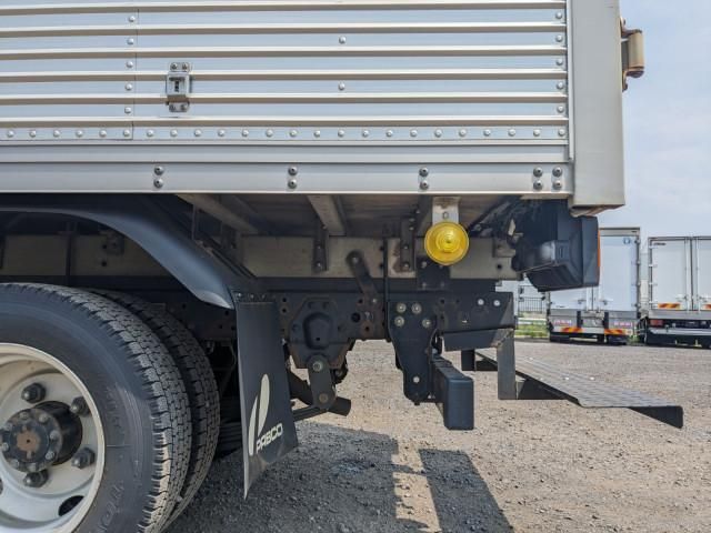 ISUZU ELF 2018 Image 31