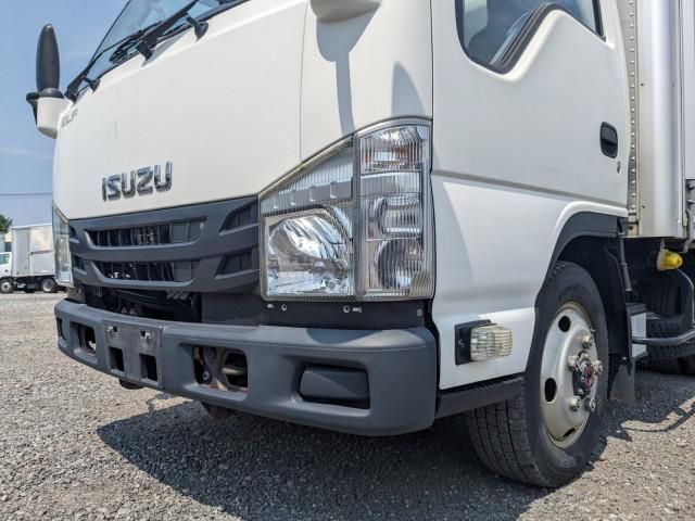 ISUZU ELF 2018 Image 31