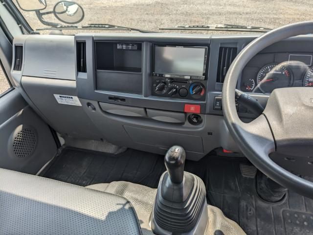 ISUZU ELF 2018 Image 31