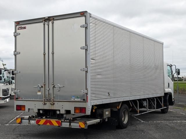 ISUZU FORWARD 2017 Image 31