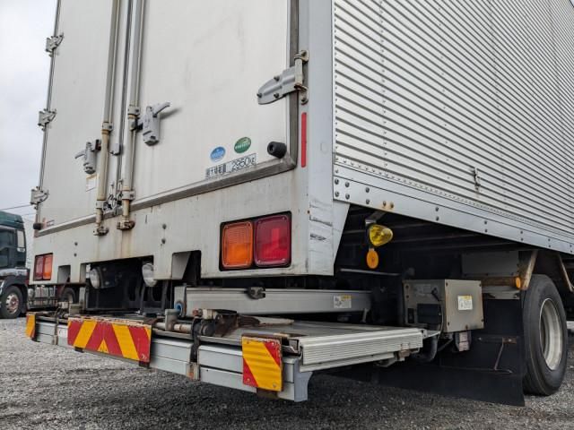 ISUZU FORWARD 2017 Image 31