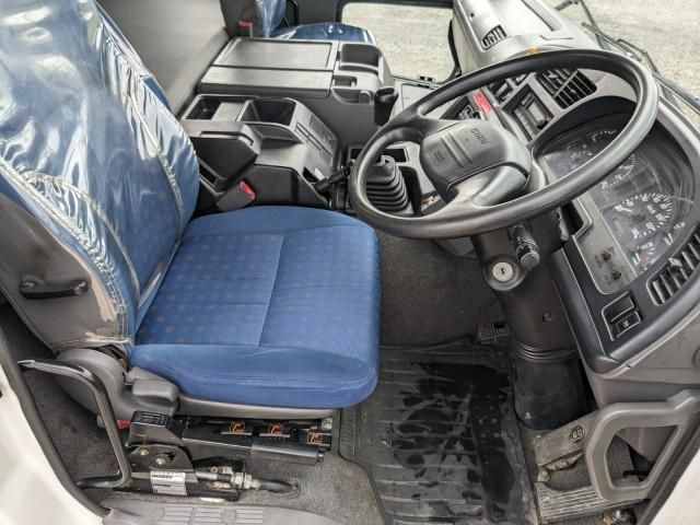 ISUZU GIGA 2014 Image 31