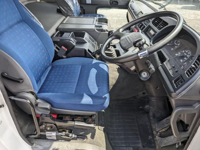 ISUZU GIGA 2014 Image 31