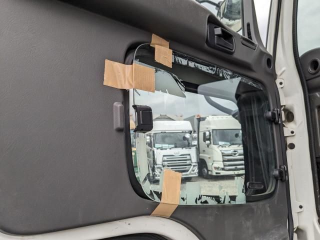 ISUZU GIGA 2014 Image 31