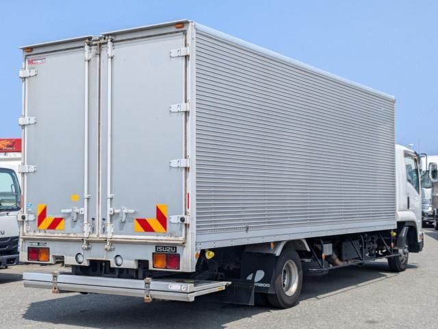 ISUZU FORWARD 2018 Image 31