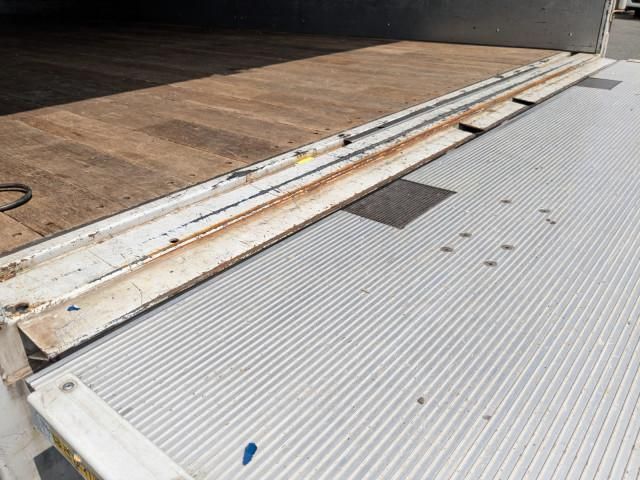 ISUZU FORWARD 2018 Image 31