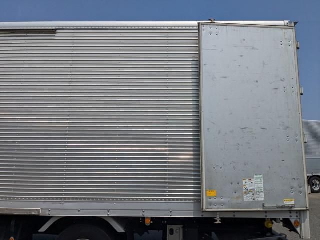 ISUZU FORWARD 2018 Image 31