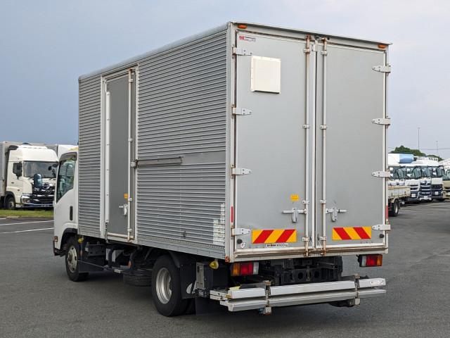 ISUZU ELF 2018 Image 31