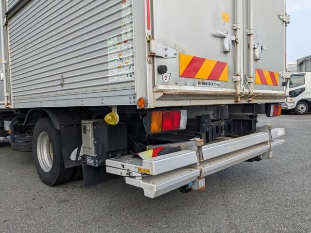 ISUZU ELF 2018 Image 31