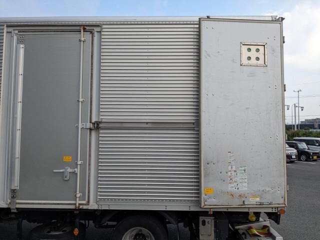 ISUZU ELF 2018 Image 31