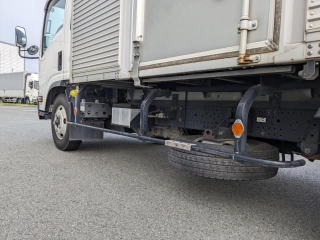 ISUZU ELF 2018 Image 31