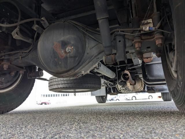 ISUZU ELF 2018 Image 31