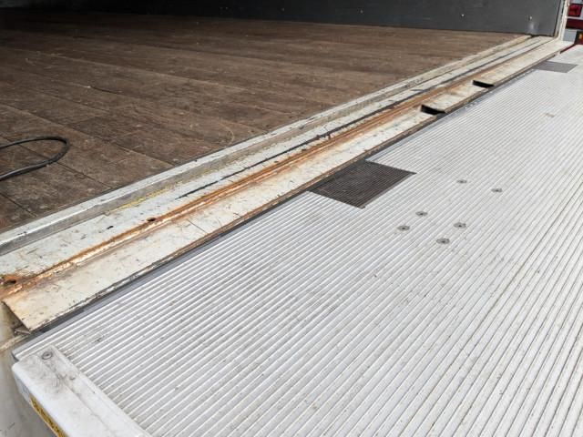 ISUZU FORWARD 2018 Image 31